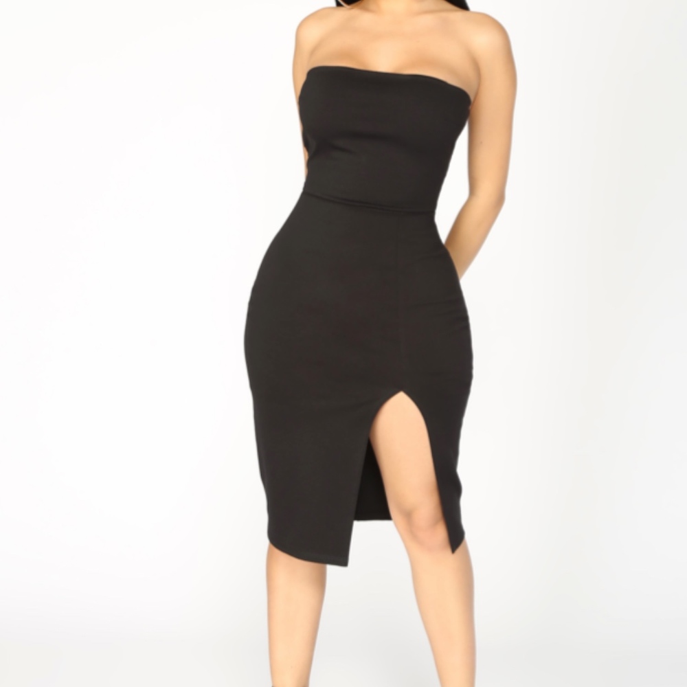 black slit bodycon dress